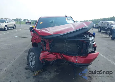 2021 Chevrolet Silverado 1500 4Wd Short Bed Rst from USA, damaged, VIN 1GCUYEED5MZ235403